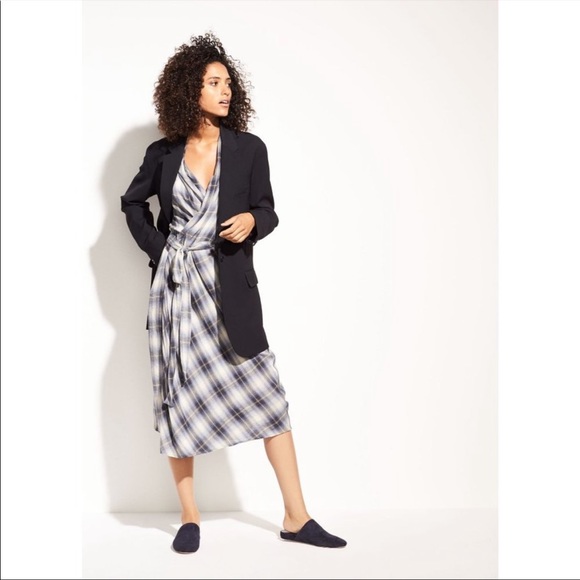 Vince Dresses & Skirts - Vince shadow wrap midi dress